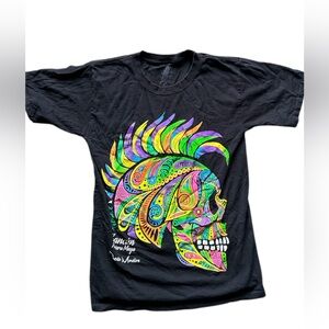 ✨Black and multi-coloured punk skull t-shirt✨